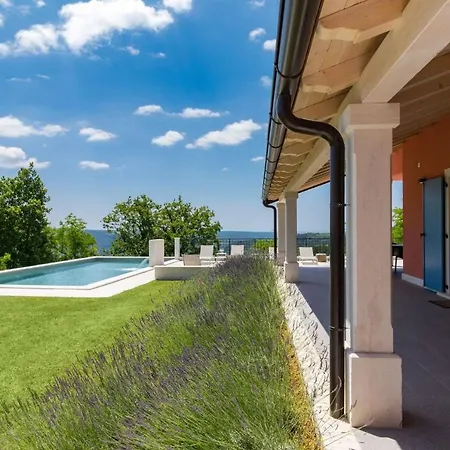 Luxury Rainis Hill Top With Pool In Groznjan Villa *